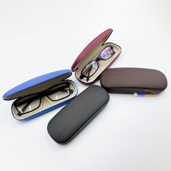 กล่องแว่นลายไม้เรียบหรู