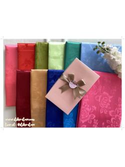 ผ้าแพรขนาด 60*80 นิ้วแพ็คกล่องมุก