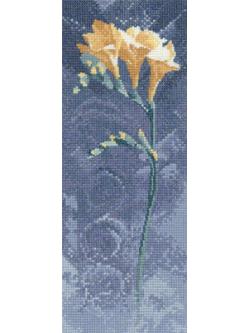 Heritage Crafts ชุดปัก Freesia