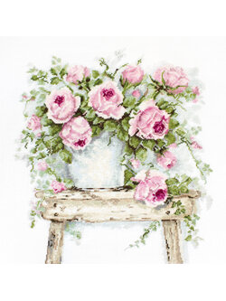 Luca-S ชุดปัก Flowers on a Stool