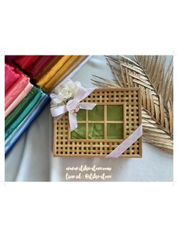 ผ้าแพรอย่างดียี่ห้อ Bless แพ็คกล่องหน้าต่าง