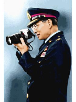 Pinn ในหลวง ร.๙