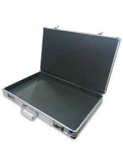 กล่องเคสใส่เลนส์เซ็ท (ไซส์ L) [ขนาดรุ่นพรมแดง]