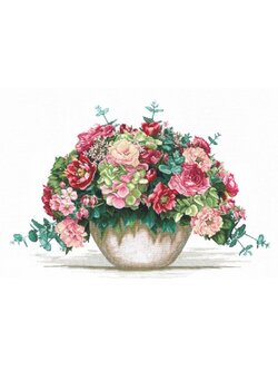 Andriana ชุดปัก Bouquet With Hydrangea