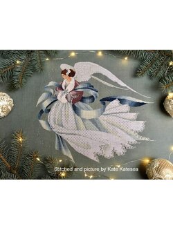 Lavender & Lace ชุดปัก Angel of Winter (ผ้าไอด้า 14 Ct.)