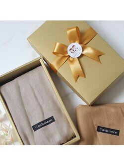 ผ้าคลุมไหล่ Cashmere แพ็คกล่องมุก