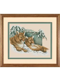 Dimensions ชุดปัก Snowy Cougars