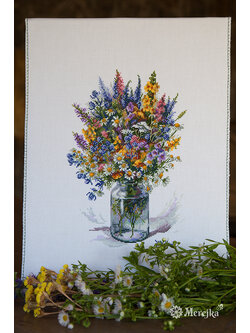 Merejka ชุดปักครอสติช The Thistle Bouquet