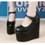 รองเท้าส้นเตารีดสูง 6.5 นิ้ว ไซต์ 34-39 สีขาว/ดำ