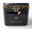 BOBBI BROWN กระเป๋าใส่เครื่องสำอาง โดดเด่นด้วยความจุที่น่าทึ่ง