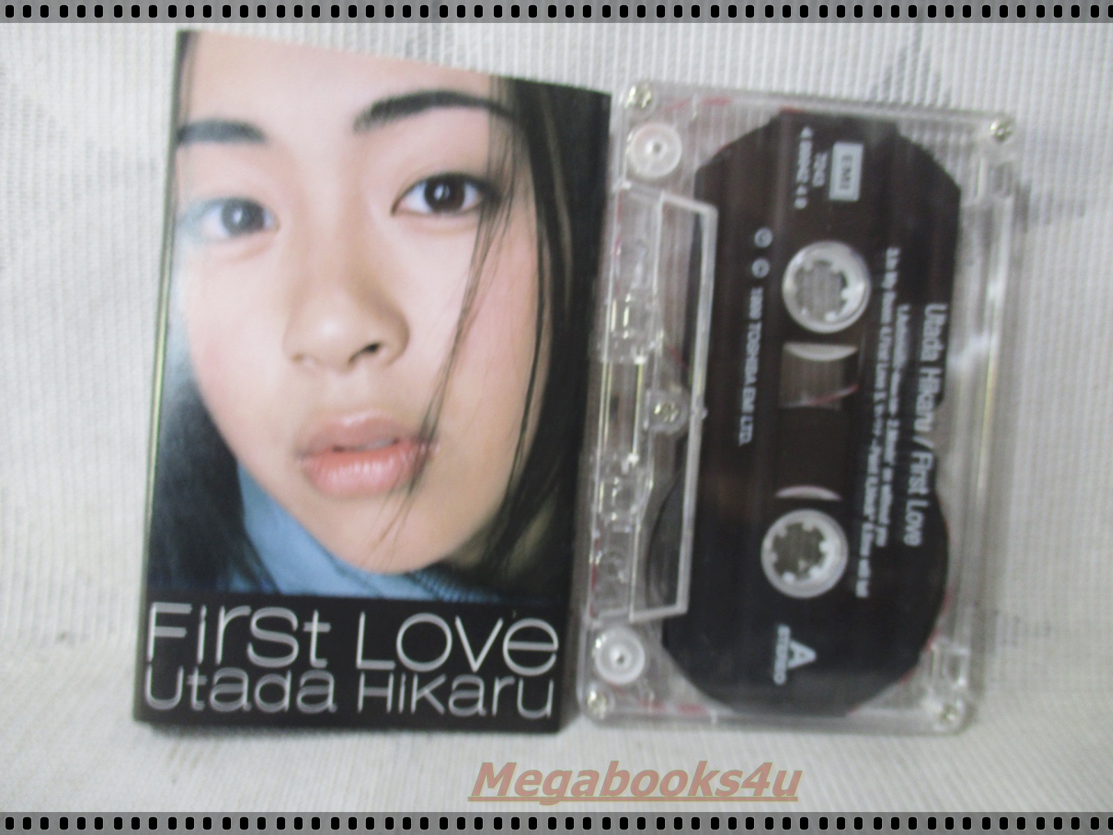 ขายเทปเพลงสากลเก่า UTADA HIKARU-FIRST LOVE