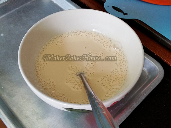 สูตรและวิธีทำเค้กกาแฟหน้านิ่ม 23