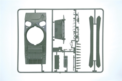 1/35 M 24 CHAFFEE