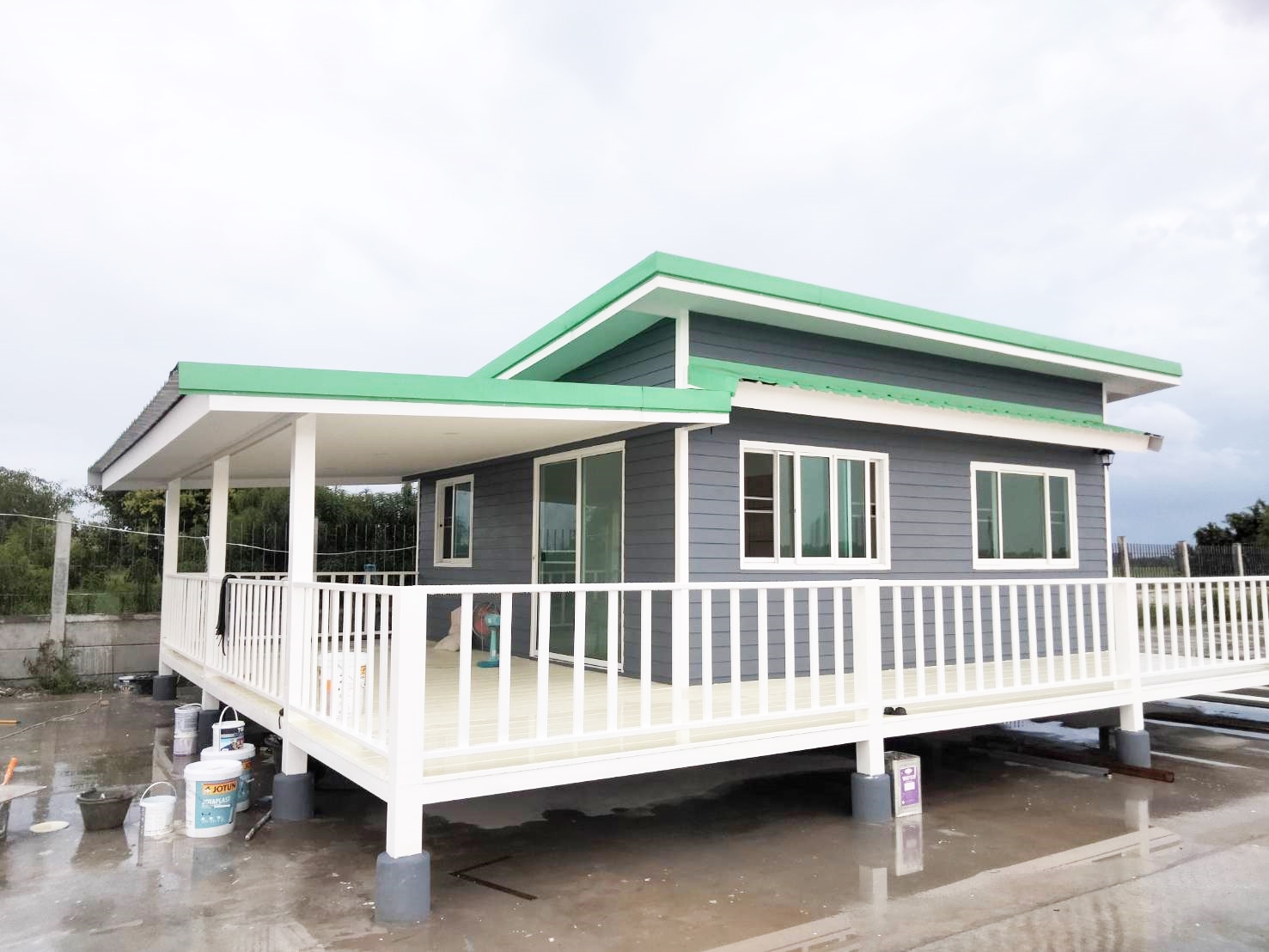 บ้านน็อคดาวน์ ขนาด 9 * 8 เมตร ในตัวบ้าน ขนาด 6*6 เมตร ราคา 550000 บาท