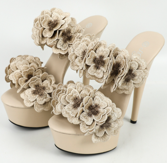 รองเท้าส้นสูงแบบสวมแต่งดอกไม้ ไซส์ 34-43 สีแอพพริคอท/ชมพู/ขาว/ฟ้า