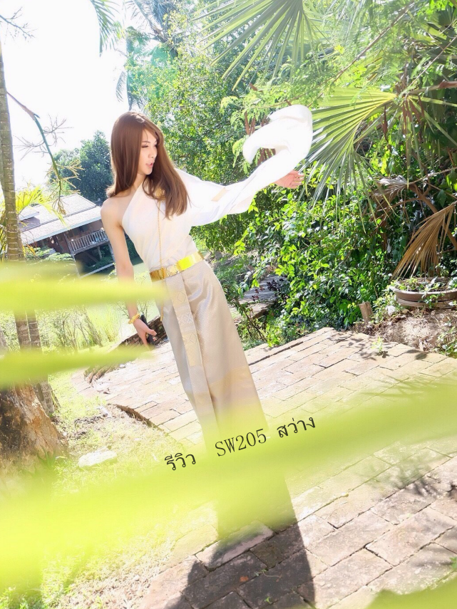 SW205 วิกผมหนังศรีษะกว้าง หน้าม้าซีทรู ผมตรงปลายสวอล เส้นไหมธรรมชาติ นุ่มสวย เส้นไหมไม่มีความเงา ทรงสวยเสมือนผมจริงมากๆคะ เเม่ค้าคอนเฟิม ( ทรงผมเเละเส้นผมเหมือนจริงเกือบ 100% )