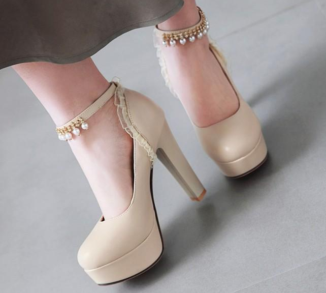 รองเท้าส้นสูงคัดชูมีสายรัดข้อ ไซต์ 34-43 สีดำ/ขาว/ชมพู/ครีม