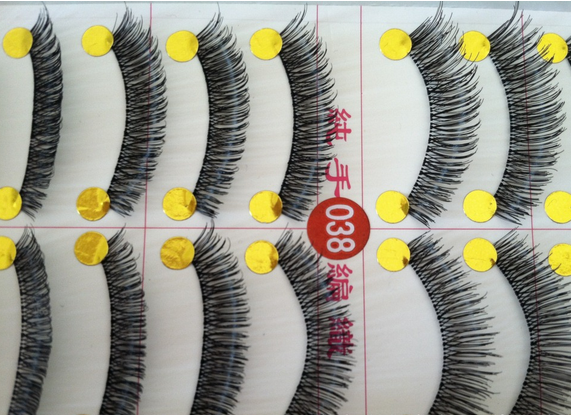 V-038 ขนตา(ราคาส่ง) ขั้นต่ำ 15 เเพ็ค คละเเบบได้ (ขนยาวกว่าเดิม)