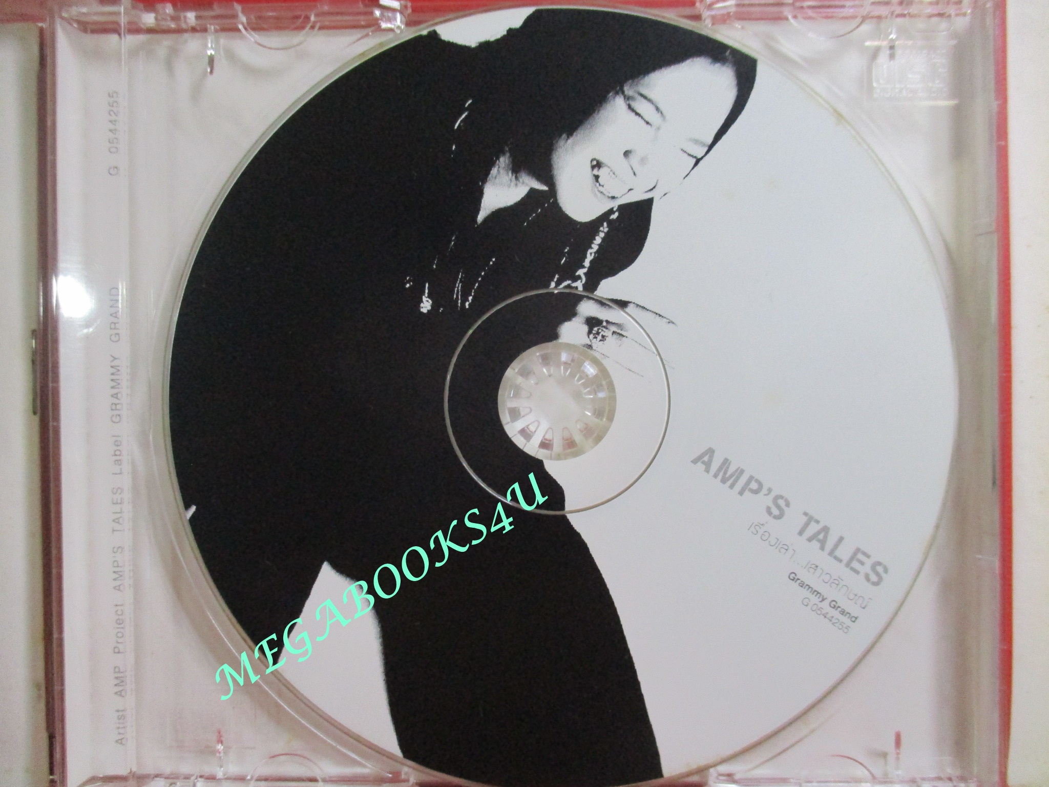 ซีดีเพลงไทยสากล แอม เสาวลักษณ์ ชุด Amp's Tales เรื่องเล่า..เสาวลักษณ์" // ปกสวย แผ่นสวย มีรอยนิดเดียว ปกมีจุดสนิมขึ้นบ้าง