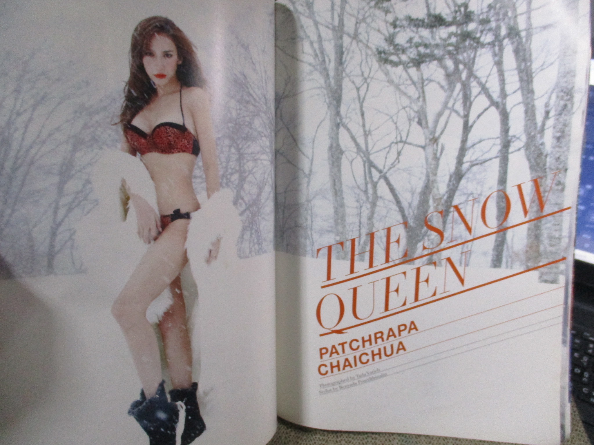 PHOTO BOOK AUM PATCHRAPA อั้ม พัชราภา THE SNOW QUEEN / FAST ENTERTAINMENT