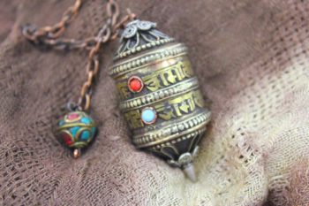 เพนดูลั่มกระบอกมนตรา (Prayer Wheel Pendulum)