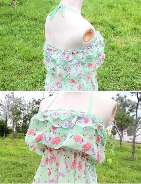 **พร้อมส่ง**ชุดว่ายน้ำ 3 ชิ้น three-pieces สีเขียวสดใสลายดอกไม้ใสได้ 3 สไตล์ แบ่งเป็นบรา+บิกินี่+ชุดคลุมแบบผูกโบว์ด้านหลัง ใส่แบบชุดทูพีชบิกินี่ หรือใส่แบบบรา+ผ้าคลุมบิกินี่ หรือคลุมทั้งชุด ทำให้ดูหวาน ไม่โป๊คร้า สวยน่ารักเหมือนแบบค่ะ