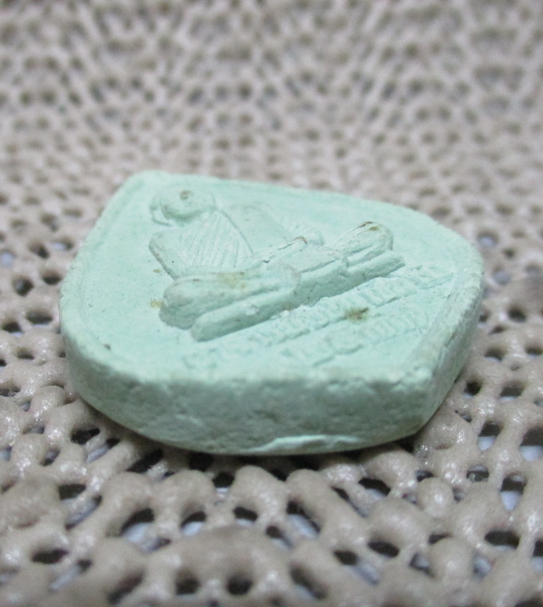 พระผงหลวงพ่อวิชัย วัดถ้ำผาจม เชียงราย ปี2537