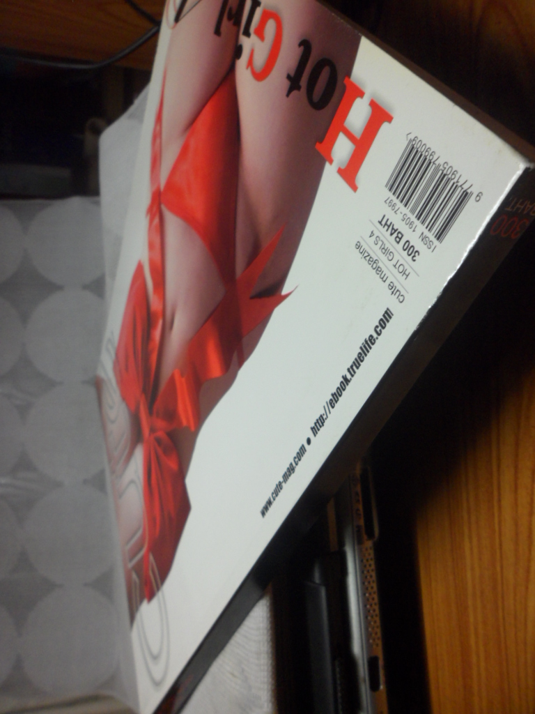 CUTE คิวส์/ฉบับCUTE HOT GIRLS4, รวมภาพนางแบบ CUTE สภาพเยี่ยม;RC2002