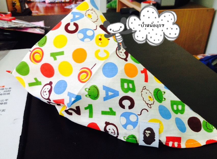 ผ้าพันคอ กันเปื่อน ใช้ผูกผมเด็ก ยี้ห้อ BAPE KIDS