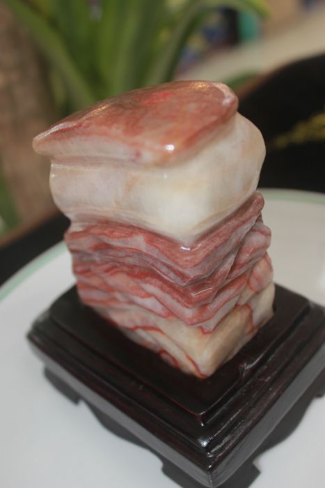 อาเกต (Agate) หินเนื้อหมูสามชั้น