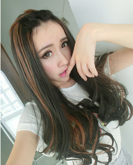 Half 08 วิกครึ่งหัว มีสีเดียว ตามรูป ( ทรงผมเเละเส้นผมเหมือนจริงเกือบ 100% )