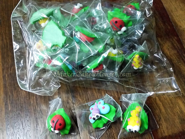 ตุ๊กตาไอซิ่งรูปเต่าทองและผีเสื้อ ( 20 ชิ้น )