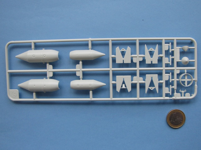 1/32 Junkers Ju 88A-4 with bombs