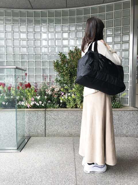 ❌เลิกจำหน่าย❌ Urban Research Antibacterial Duffle Bag กระเป๋าผ้าสีดำ กระเป๋าต้านแบคทีเรีย ใช้ใส่เสื้อผ้าเดินทาง หรือไปยิมได้ สำเนา