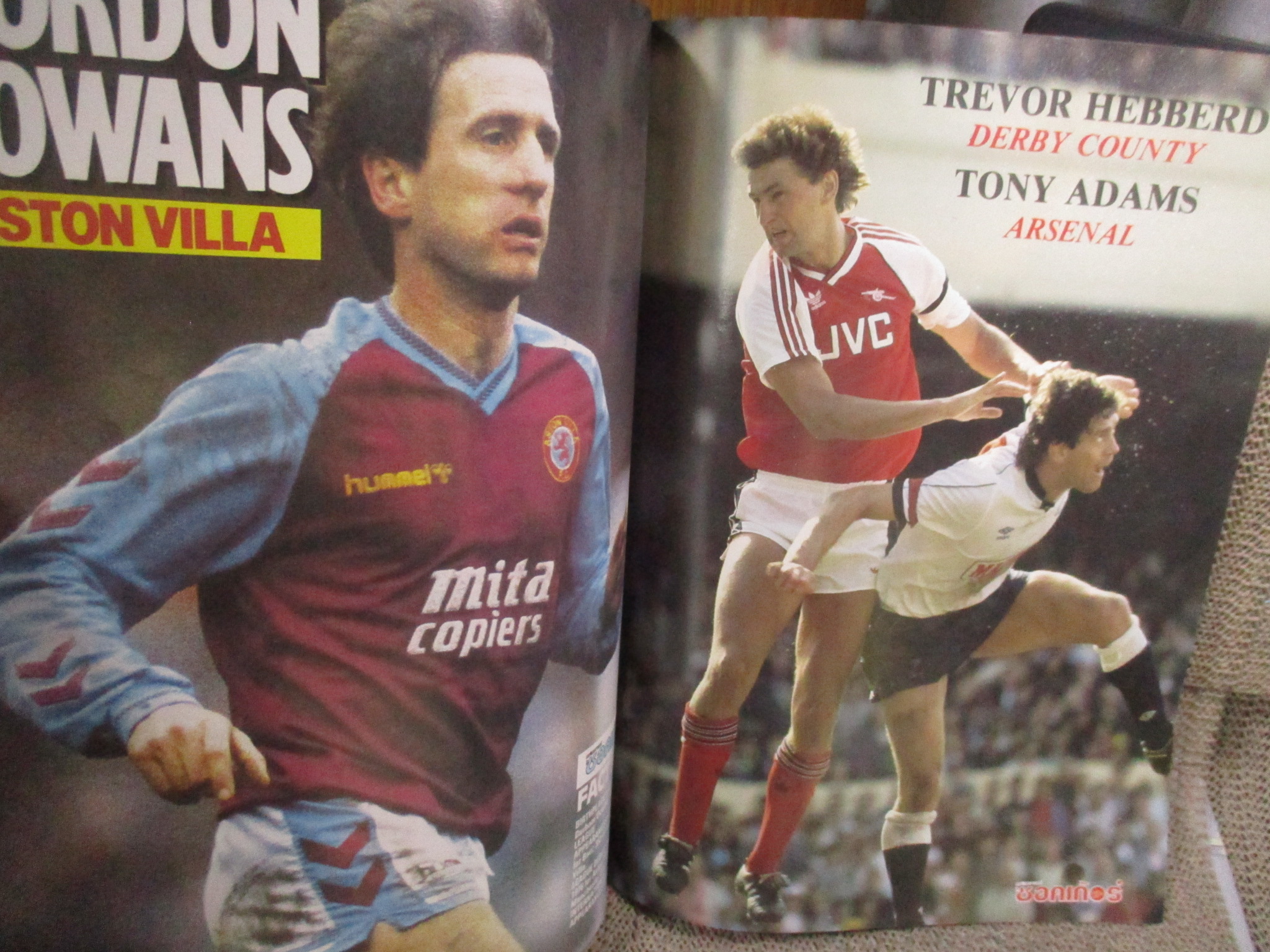 สตาร์ซอคเกอร์ ฉบับที่0668 ปี2533 ปก เนวิลล์ ซัททอลล์ หน้ากลาง ทีมสเปอร์ / พอล อินซ์ /