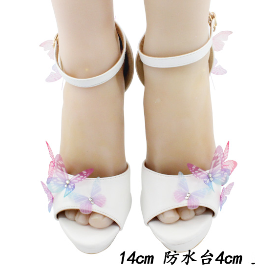 รองเท้าคัทชูสีขาวแต่งผีเสื้อสวยหวาน ไซต์ 34-43 ส้นสูง 5.6 , 4.4, 2.8 นิ้ว
