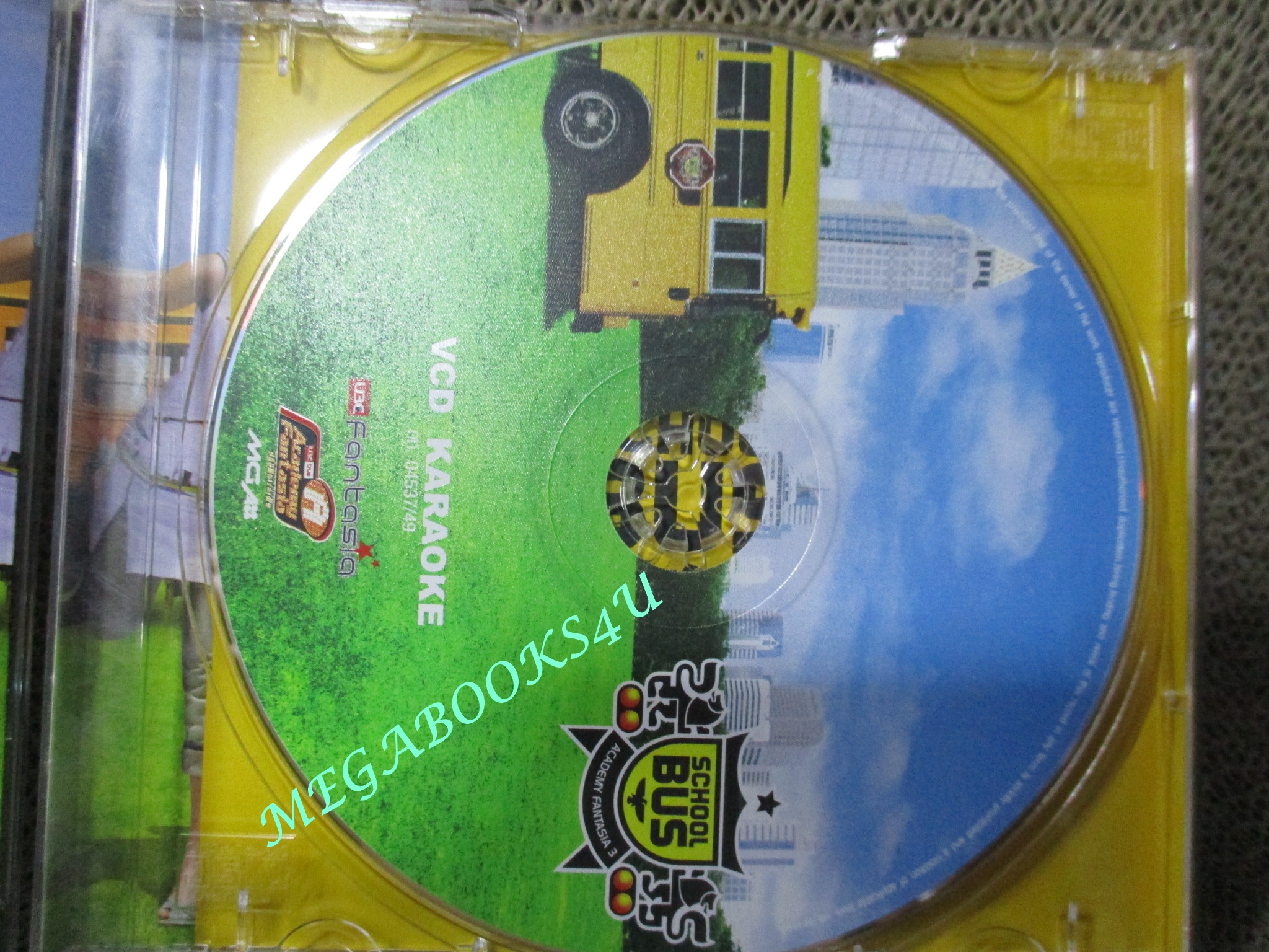 ซีดีเพลงไทยสากล คาราโอเกะ Academy Fantasia 3 อัลบั้ม School Bus // ปก และ แผ่นสวย