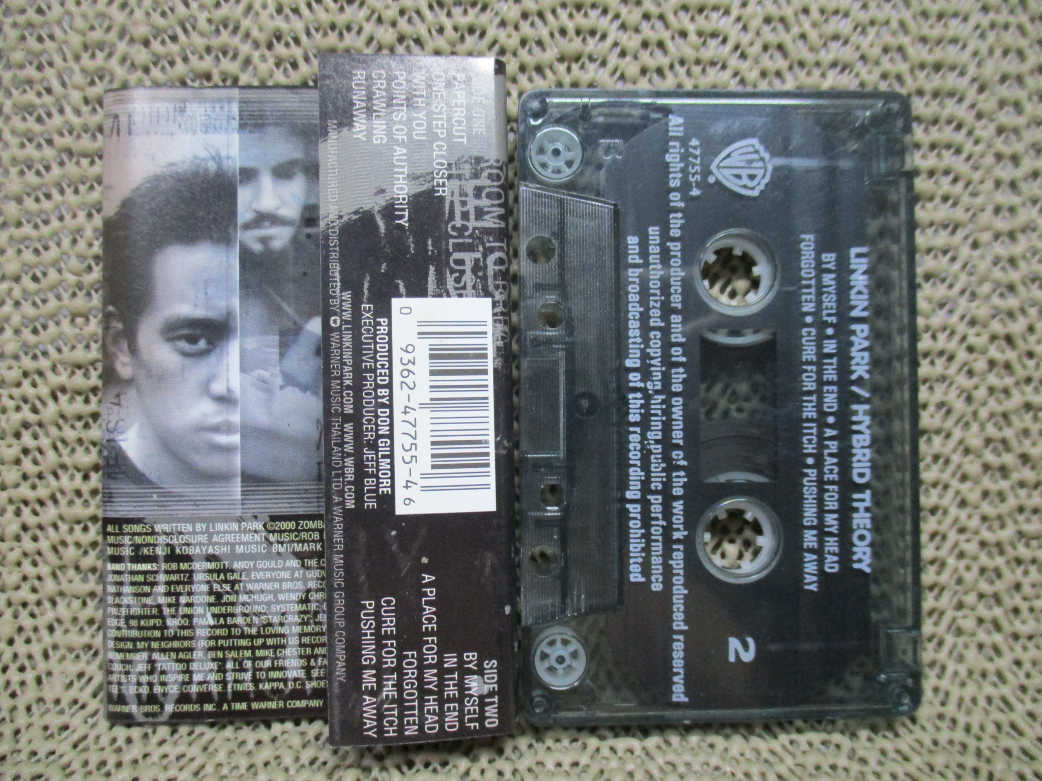 เทปเพลงสากล Linkin Park อัลบั้ม HYBRID THEORY สภาพดี ปกสวย ตัวหนังสือชัด