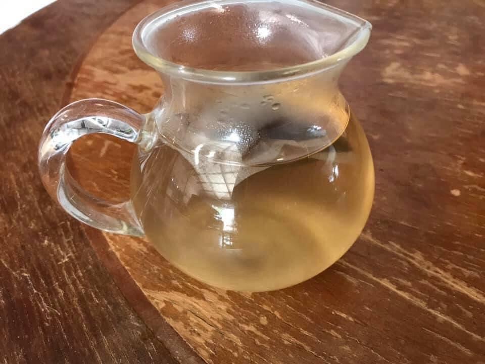 ชาผักคาวตอง หรือ พลูคาว (แบบซองซง)