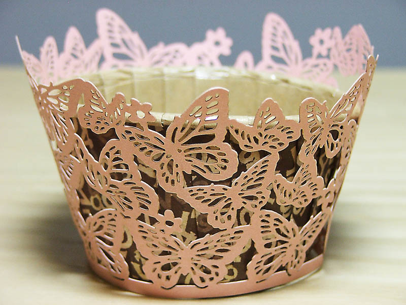 กระดาษฉลุลายหุ้มถ้วยคัพเค้กให้สวยงาม