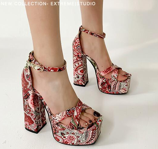 รองเท้าส้นสูงส้นหนา ไซส์ 34-43 สีฟ้า/ชมพู/แดง/