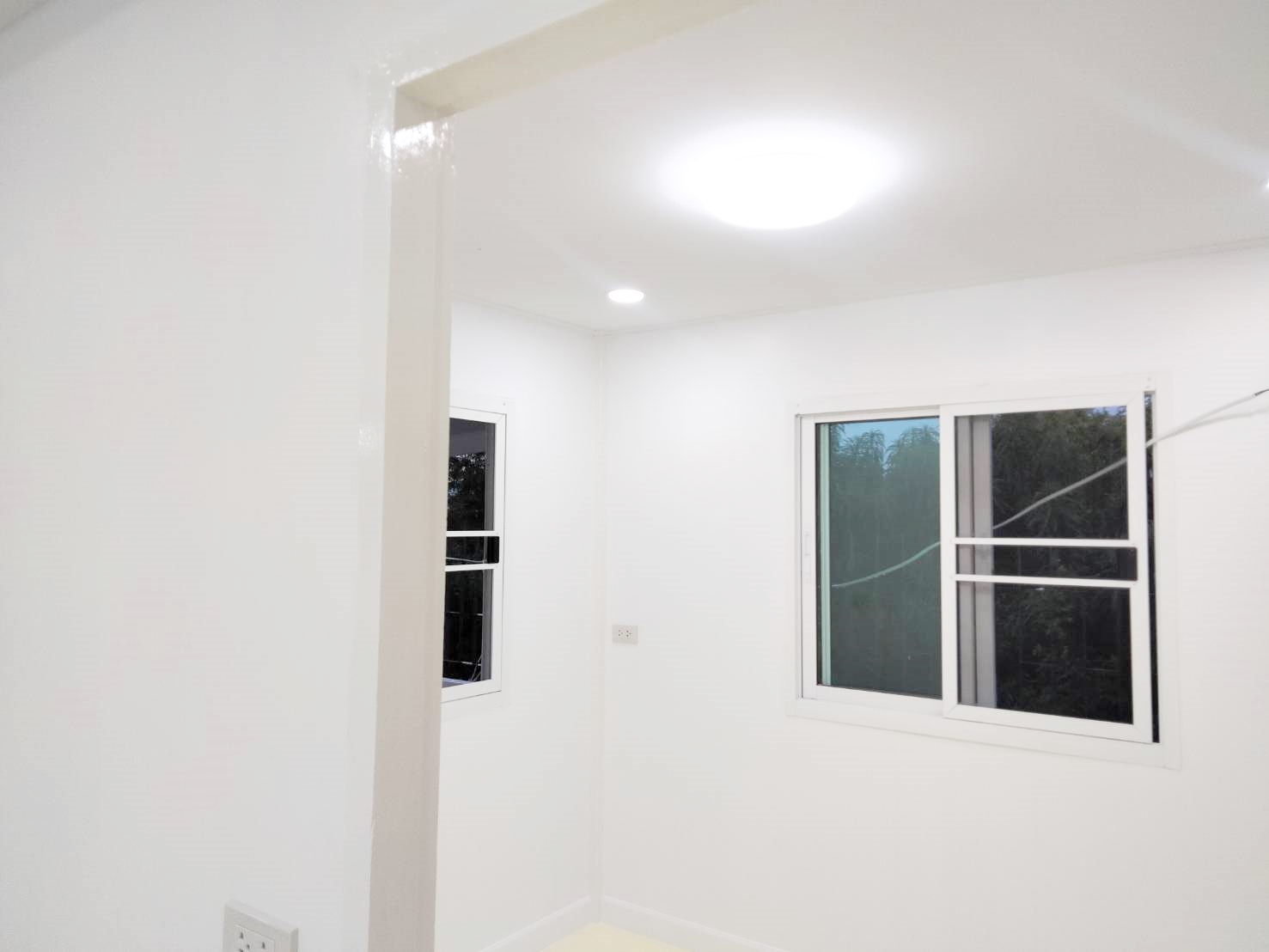 บ้านน็อคดาวน์ ขนาด 9 * 8 เมตร ในตัวบ้าน ขนาด 6*6 เมตร ราคา 550000 บาท