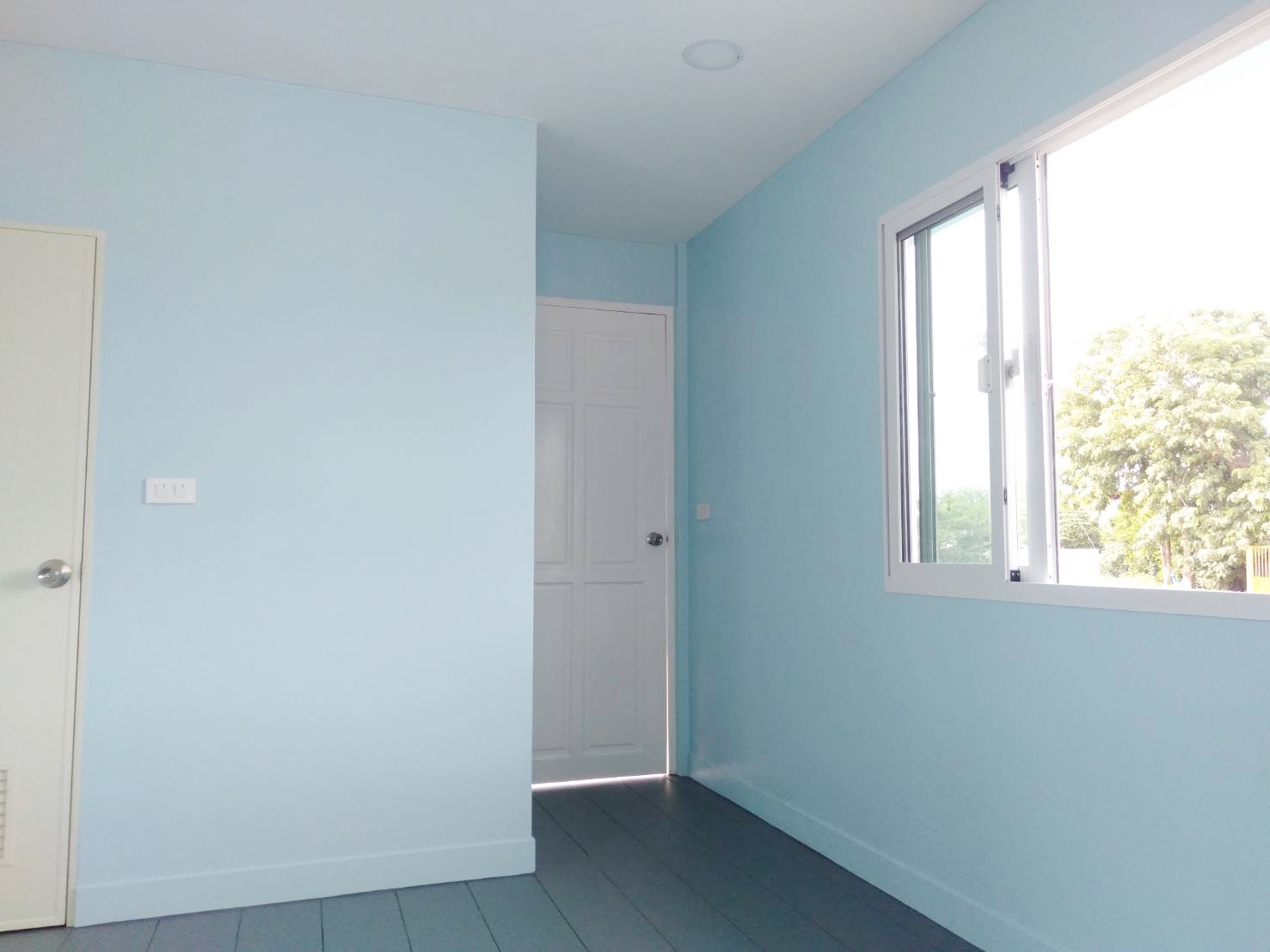 บ้านน็อกดาวน์โครงสร้างเหล็ก ขนาด 4*6 เมตร พร้อมระเบียง ขนาด 2*3 เมตร