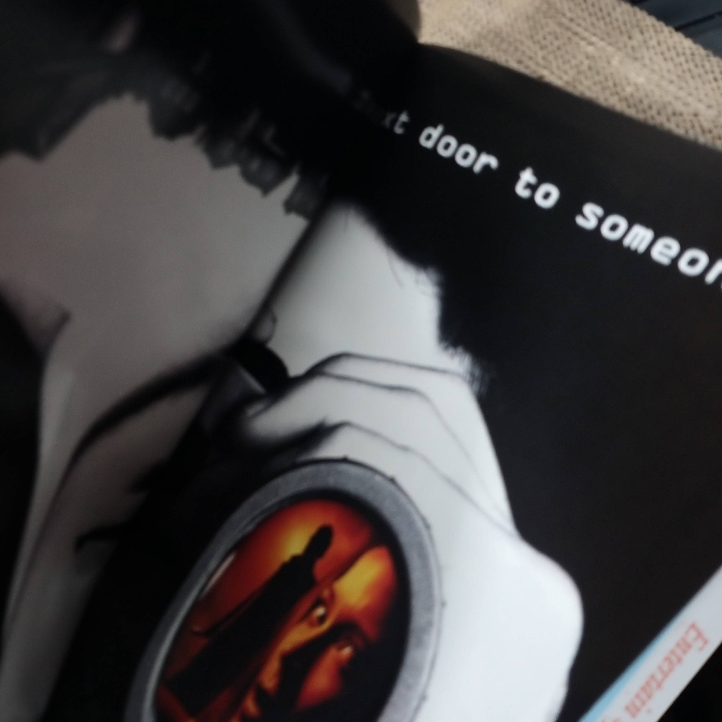 นิตยสารเอนเตอร์เทน Entertain ฉบับที่0931 ปี2550 โปสเตอร์หน้ากลาง Disturbia