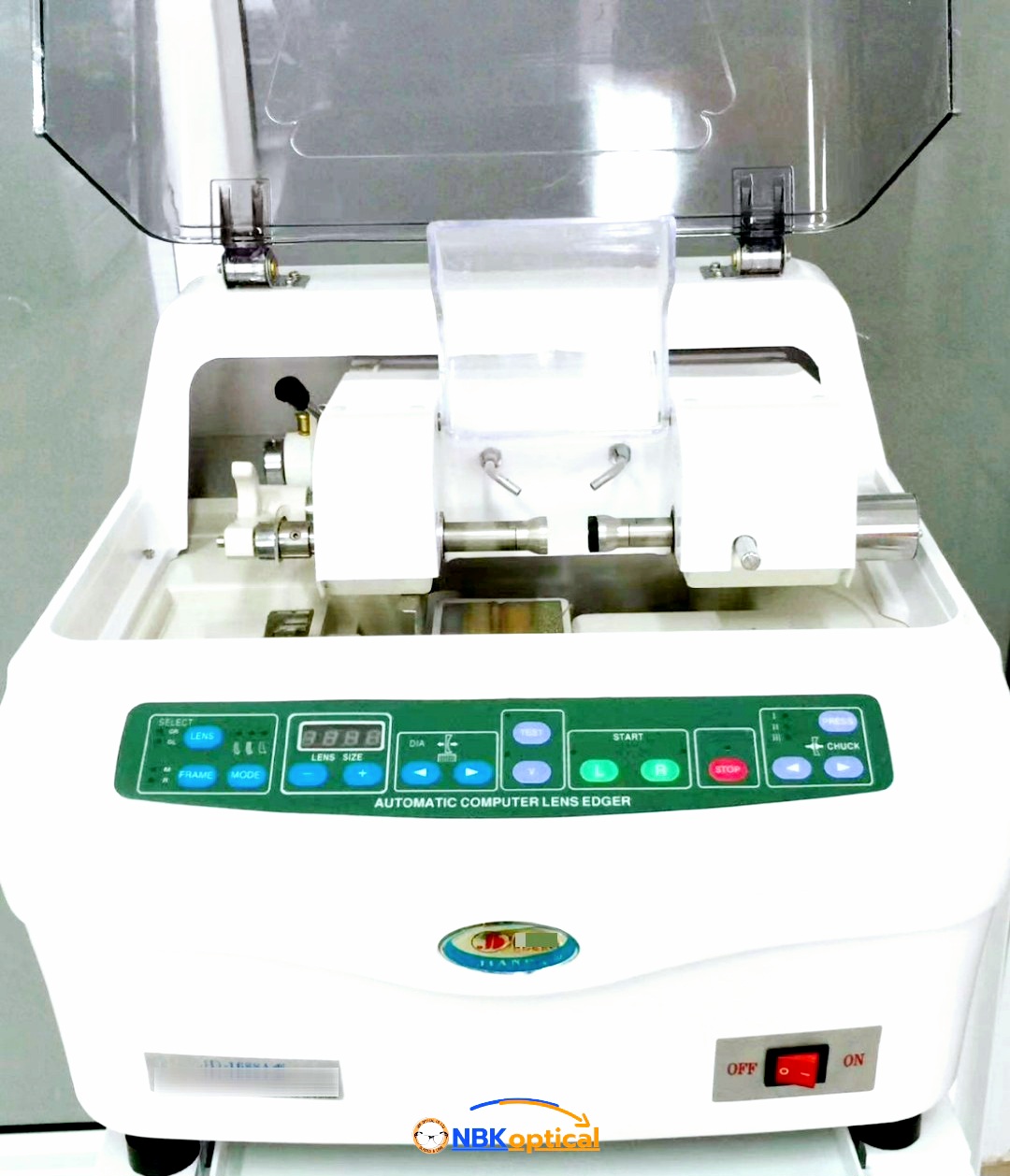 เครื่องฝนเลนส์ออโต้ JD-1688A