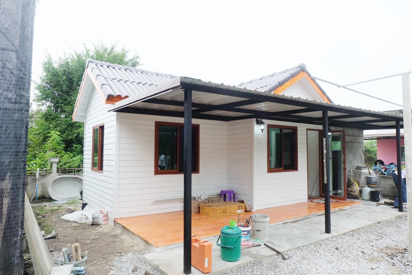 บ้านน็อกดาวน์โครงสร้างเหล็ก ขนาด พื้นที่ใช้สอย ภายในบ้าน 21 ตาราง เมตร 1ห้องนอน 1ห้องโถง 1ห้องรับแขก