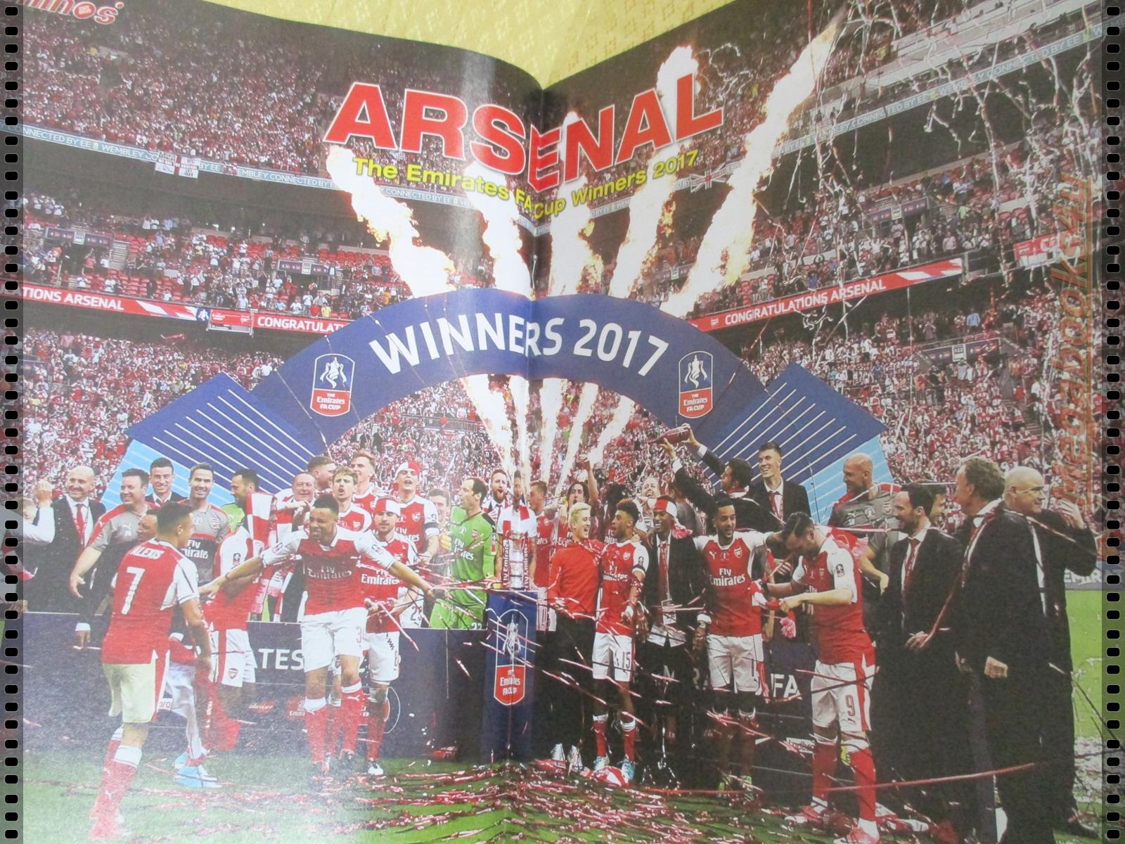 สตาร์ซอคเกอร์รายสัปดาห์ ฉบับที่2066 ปี2560