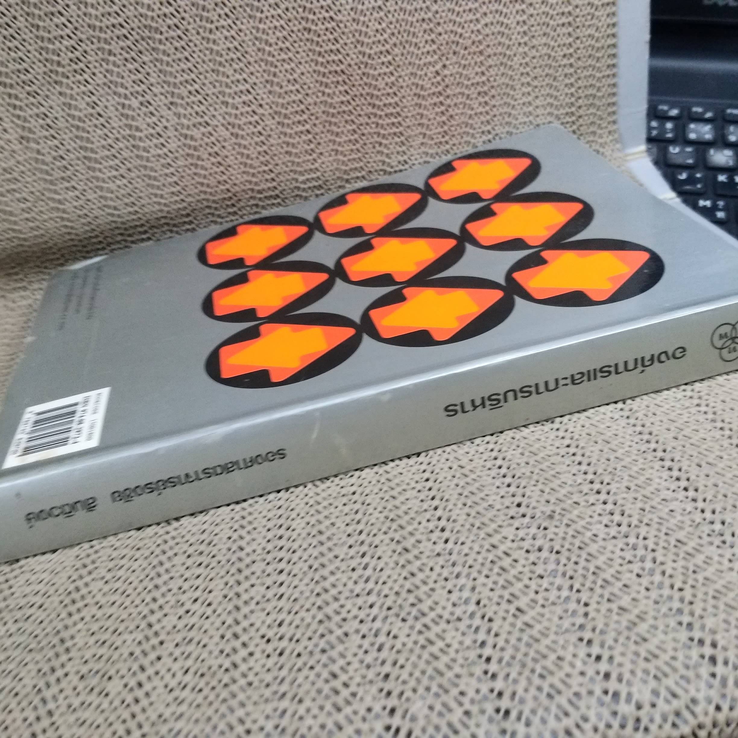 องค์การและบริหารการศึกษาการจัดการแผนใหม่ ผู้เขียน : ธงชัย สันติวงษ์./ มีรอยเปื้อนตามรูป