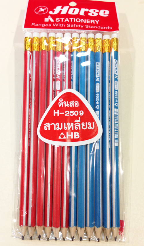 ดินสอสามเหลี่ยมตรามัาสีดำ HB แท่งยาว แพ็ค 12 แท่ง