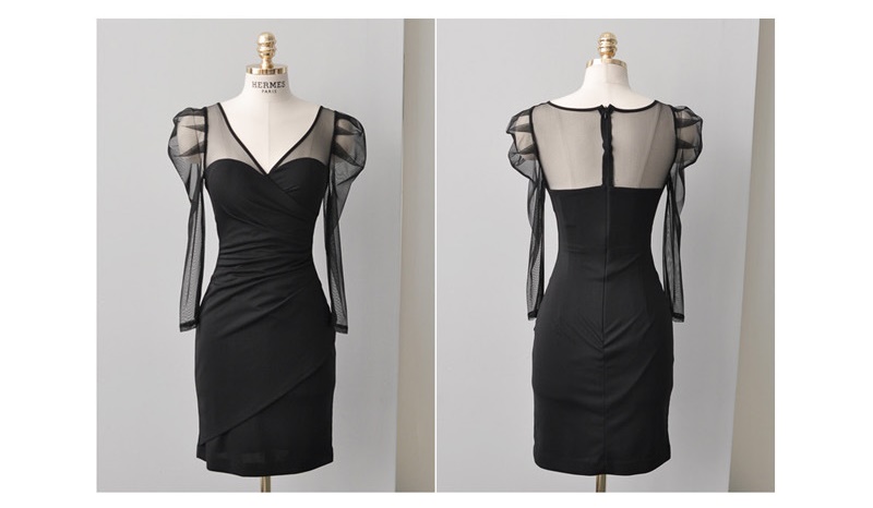 **พร้อมส่งไซส์ L ค่ะ**เดรสสั้นสีดำทรงเอสำหรับออกงาน หรือใส่ทำงาน ซีทรูช่วงแขนและอก cutting สวยค่ะ ใส่แล้วเซ็กซี่มากๆค่ะ